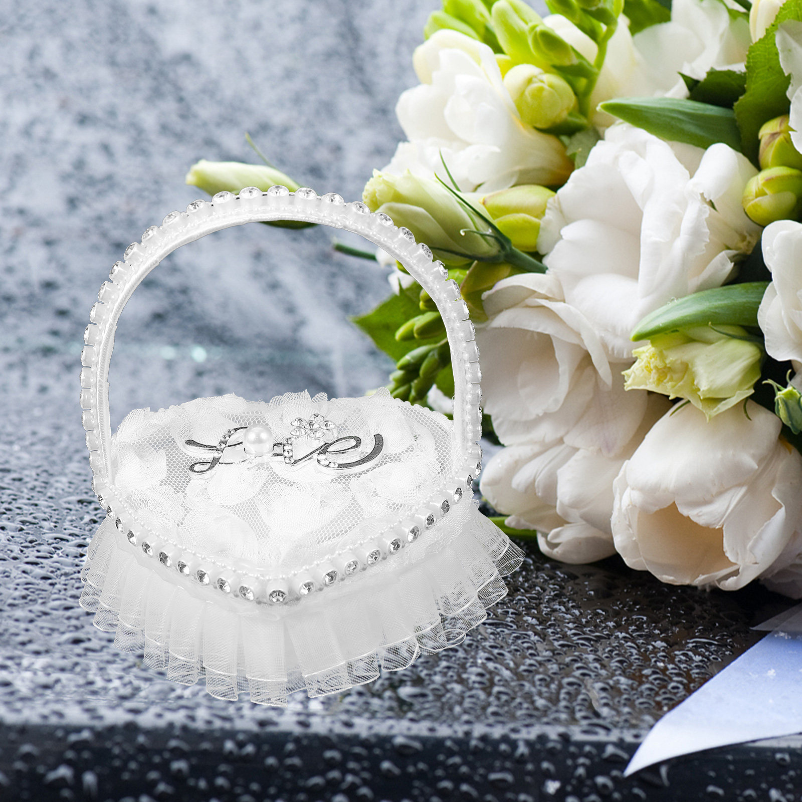 Подушка для колец в форме серд – обзор и цена Ring Bearer Pillow