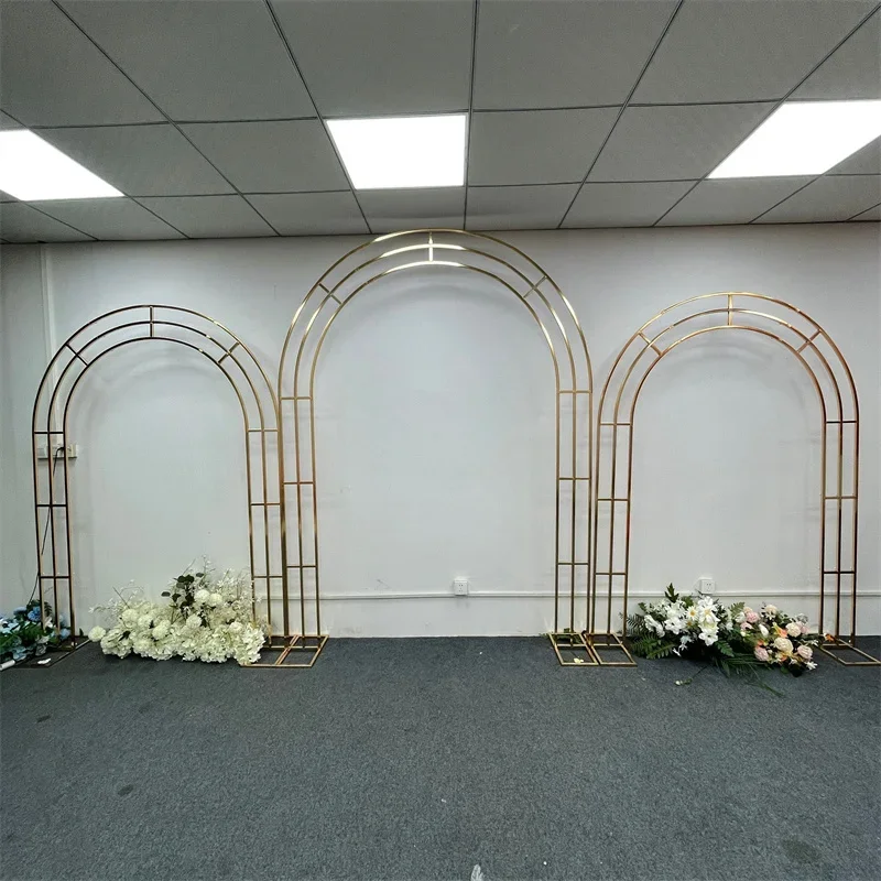 Металлическая золотая подставк – обзор и цена The Wedding Supply Store